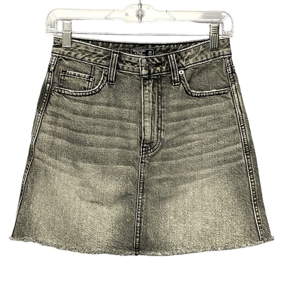 Abercrombie & Fitch Mini Denim Jean Skirt size 25 see measurements - Picture 1 of 5